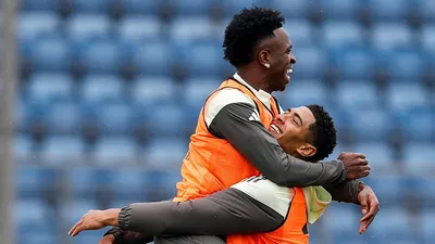 Футбол Примирения Тренера Игрока, фото - Новости Zakon.kz от 31.10.2025 17:05