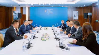 встреча, фото - Новости Zakon.kz от 31.10.2025 20:40