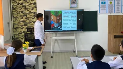 Уроки по безопасности дорожного движения, ПДД, Кызылординская область, школа, дети, фото - Новости Zakon.kz от 31.10.2025 08:55