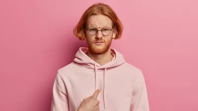 Человек, очки, рыжий, фото - Новости Zakon.kz от 02.11.2025 05:20