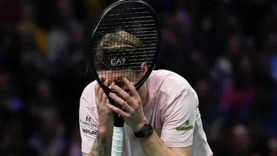 Теннис Поражение Париж, фото - Новости Zakon.kz от 01.11.2025 21:10