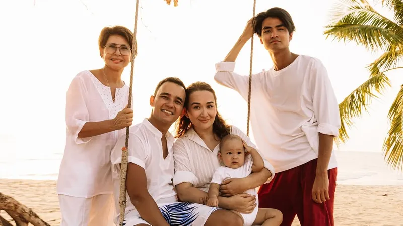 В семье Розы Рымбаевой почтили память знаменитого родственника