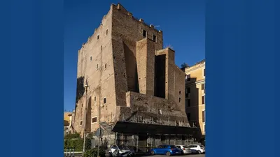 обрушение башни в Риме, фото - Новости Zakon.kz от 04.11.2025 22:55