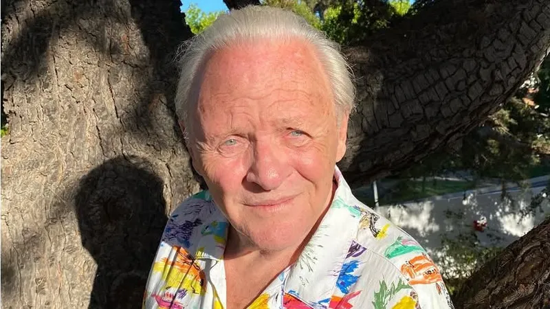 Энтони Хопкинс признался в изменах второй жене