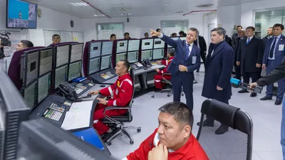 премьер-министр РК Олжас Бектенов, рабочая поездка в ЗКО, фото - Новости Zakon.kz от 06.11.2025 15:34