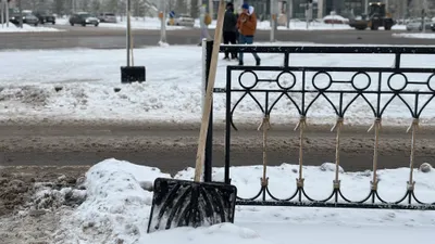 Уборка снега, коммунальные службы, коммунальная служба, работники коммунальной службы, сурет - Zakon.kz жаңалық 04.02.2026 16:58