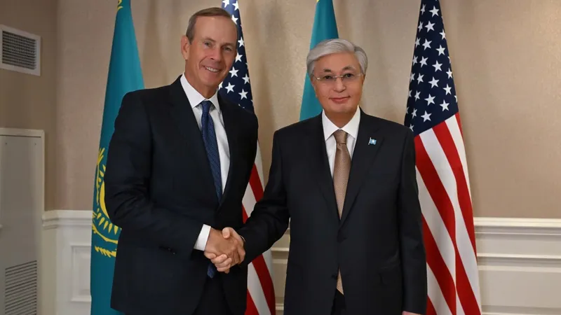 Президент обсудил с главой Chevron развитие нефтегазовых проектов в Казахстане