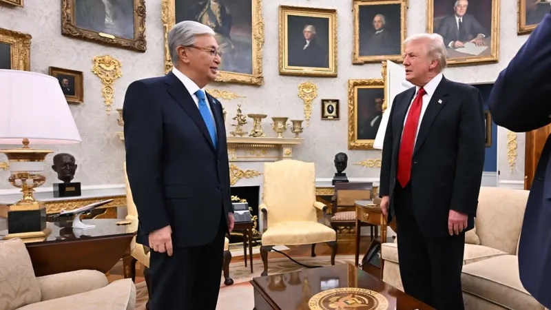 Трамп не против посетить Казахстан