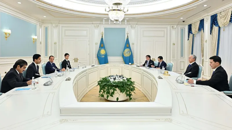 В Алматы построят арену падела международного уровня