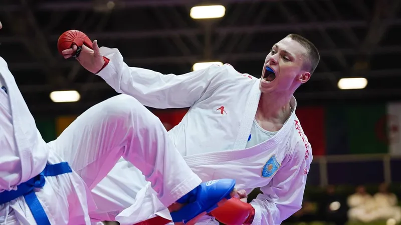 Казахстанский каратист завоевал "золото" Игр исламской солидарности