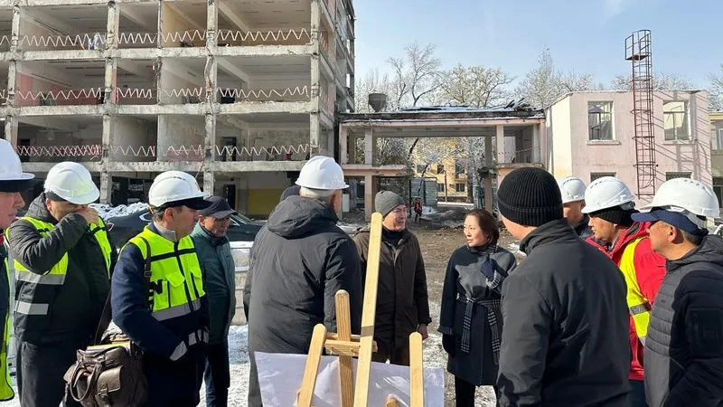 Замакима Алматы поручил усилить контроль за качеством работ на объектах строительства
