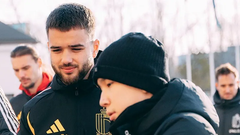 Футболисты сборной Бельгии прогулялись по Астане