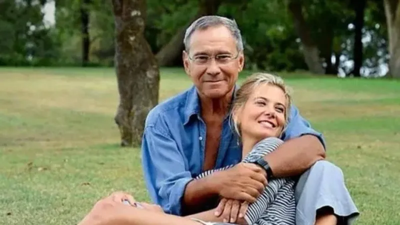 Юлия Высоцкая и Андрей Кончаловский удочерили девочку