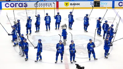 Хоккей Победа Локомотив , фото - Новости Zakon.kz от 15.11.2025 21:53