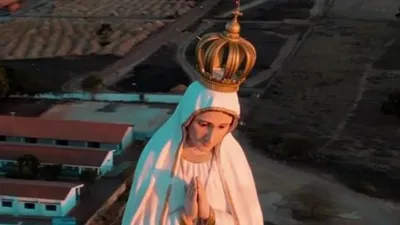 Статуя Девы Марии в Бразилии, фото - Новости Zakon.kz от 17.11.2025 08:31