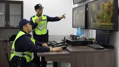 транспортная полиция в аэропорту, фото - Новости Zakon.kz от 17.11.2025 18:00