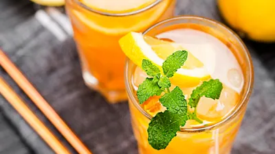 напитки с высоким содержанием сахара, фото - Новости Zakon.kz от 18.11.2025 01:51