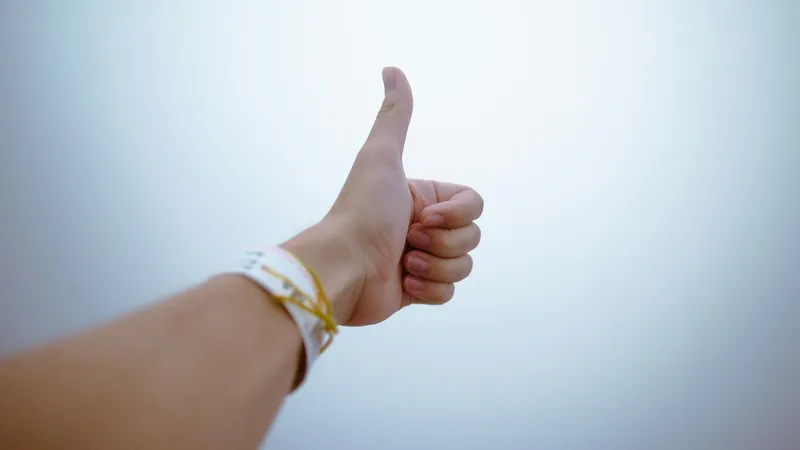 Названы два знака зодиака, которые не выносят чужого успеха