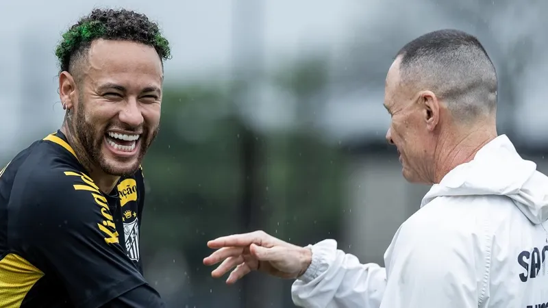 Семья Неймара купила за 18 млн права на бренд Пеле