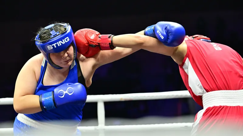 Две "бронзы" завоевали казахстанские боксеры на Кубке мира в Индии