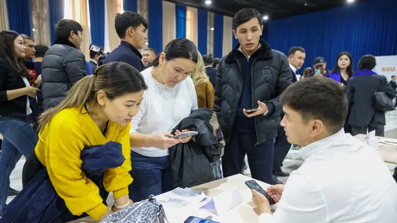 Около двух тысяч рабочих мест предложили на ярмарке труда жителям Шымкента
