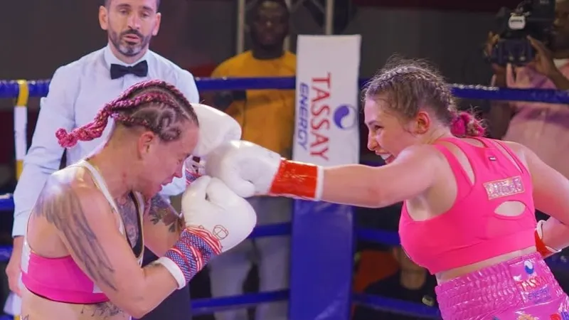 Проигрыш Лукас в Египте отменили, но соперница увезла пояс