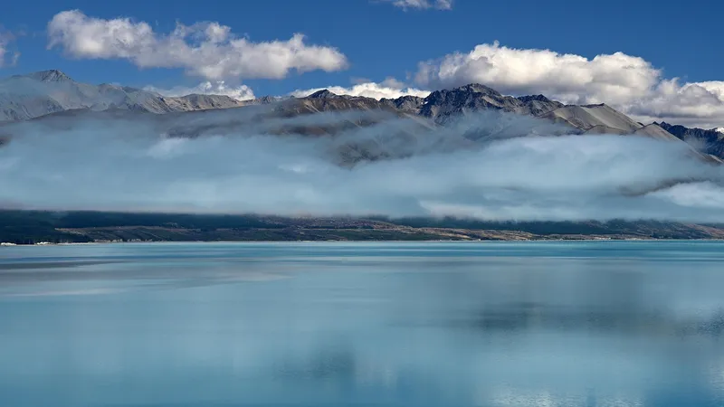 В Кызылорде "пропали" тысячи тонн камня для укрепления дамбы в Аральском море