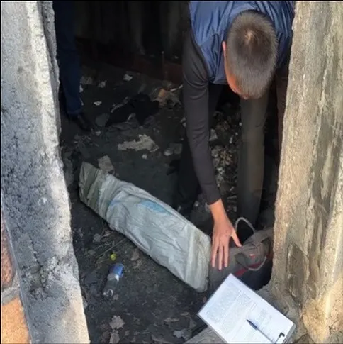 помещение с ружьем под мостом в Алматы, фото - Новости Zakon.kz от 20.11.2025 11:33