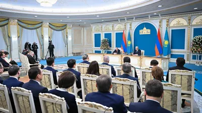 брифинг для СМИ в Акорде, фото - Новости Zakon.kz от 21.11.2025 15:14