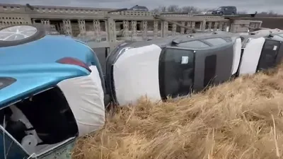 машины в кювете, фото - Новости Zakon.kz от 21.11.2025 15:59