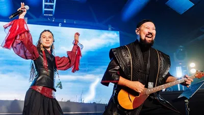 Песня AY YOLA и Алсу, фото - Новости Zakon.kz от 23.11.2025 06:00