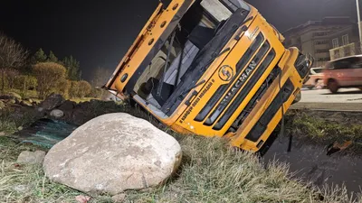 ДТП, грузовик, фото - Новости Zakon.kz от 24.11.2025 19:47