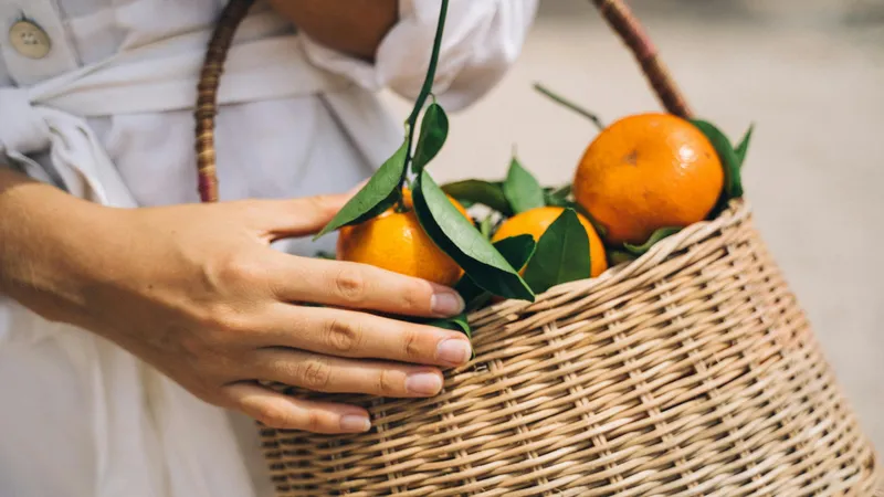 Мандарины vs апельсины: какой фрукт выигрывает