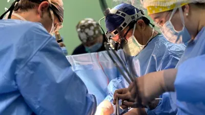 врачи, операция, фото - Новости Zakon.kz от 24.11.2025 17:22