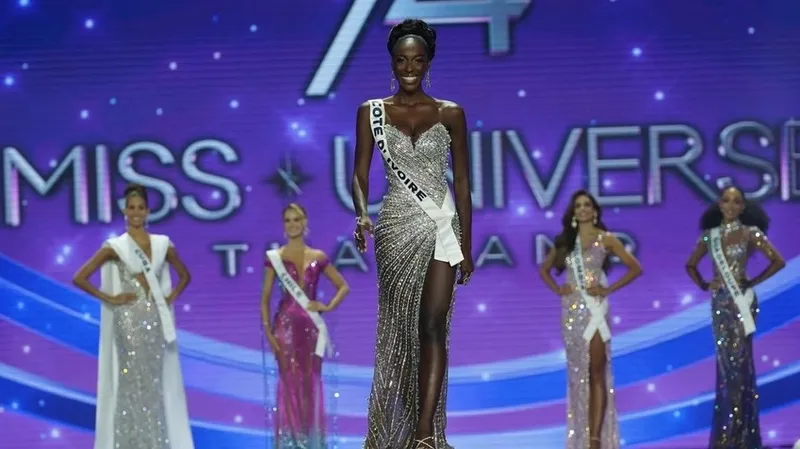 Одна из самых красивых женщин мира со скандалом вернула корону