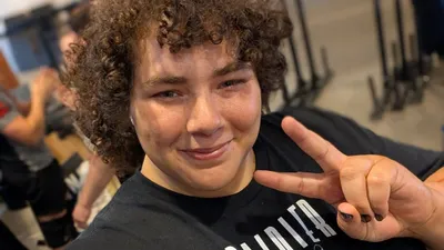 Джемми Букер, спорстмен, фото - Новости Zakon.kz от 26.11.2025 16:56