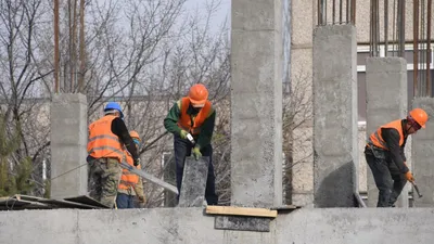 строители, Алматы, фото - Новости Zakon.kz от 26.11.2025 17:26