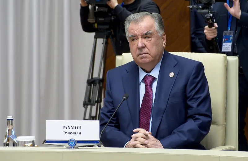 Эмомали Рахмон, президент, фото - Новости Zakon.kz от 27.11.2025 12:25