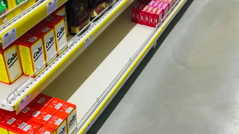 Жители Уральска столкнулись с дефицитом соли