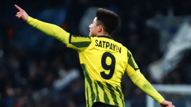 Сатпаев не сыграет в Астане против "Олимпиакоса"