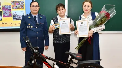 10-летний мальчик помог полиции задержать пьяного автоугонщика в Акмолинской области, фото - Новости Zakon.kz от 28.11.2025 19:37