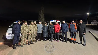 помощь спасателей, фото - Новости Zakon.kz от 28.11.2025 23:13