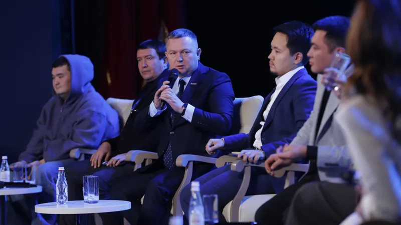 Коломин, Zakon.kz, форум, фото - Новости Zakon.kz от 28.11.2025 13:52