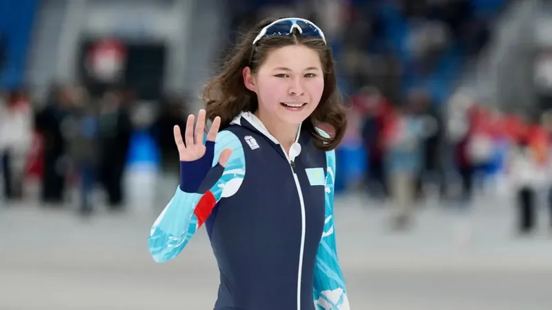 Казахстанская конькобежка устроила фурор, завоевав два "золота" на Кубке мира в Милане