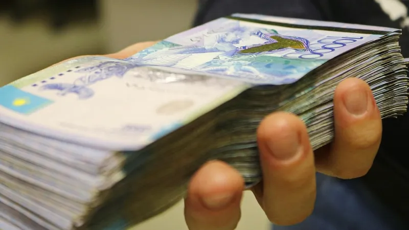 В Туркестанской области руководителя Управления общественного развития подозревают в краже 191 млн тенге