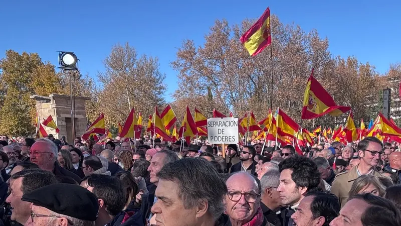 Мафия или демократия: массовые протесты прошли в Испании