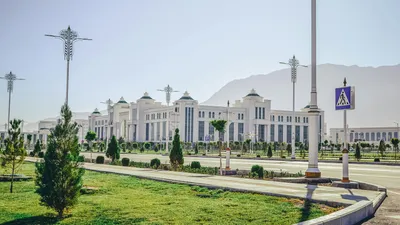 город в Туркменистане, горы, фото - Новости Zakon.kz от 01.12.2025 13:44