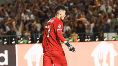 вратарь ФК "Кайрат" и сборной Казахстана Темирлан Анарбеков, фото - Новости Zakon.kz от 01.12.2025 15:07