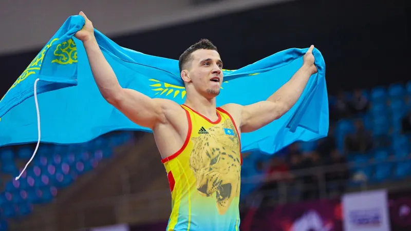 Чемпионат Казахстана по видам борьбы стартовал в Алматы