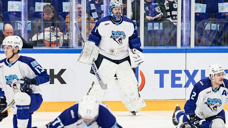 "Барыс" разочаровал фанатов четвертым подряд поражением в матче КХЛ